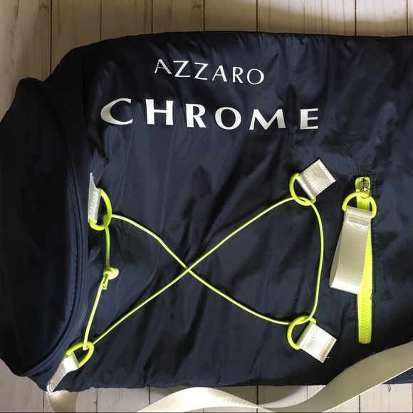 Azzaro Chrome men’s duffle gym travel bag Preowned - Picture 4 of 6